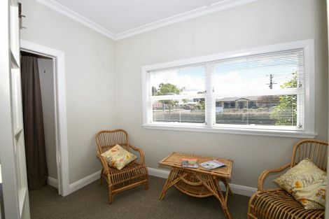 Photo of property in 105 Broadway, Carterton, 5713