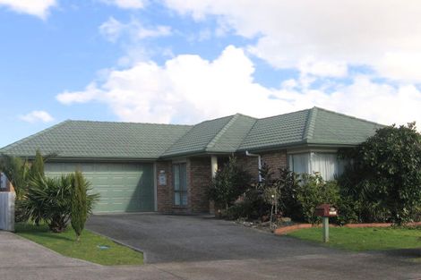 Photo of property in 9 Ardee Close, East Tamaki, Auckland, 2016