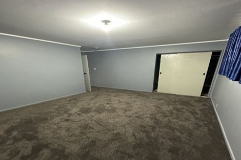 Photo of property in 4/13 Seabrook Avenue, New Lynn, Auckland, 0600