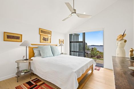 Photo of property in 32 Boathouse Bay Lane, Snells Beach, 0920