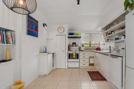 Photo of property in 370a Hardy Street, Nelson, 7010