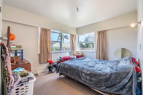 Photo of property in 10 Brentford Place, Manurewa, Auckland, 2102