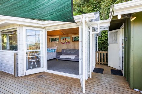 Photo of property in 40 Tairua Heights, Tairua, 3508