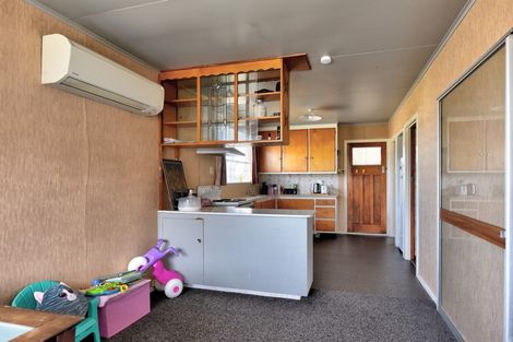 Photo of property in 77 Walker Crescent, East Gore, Gore, 9710