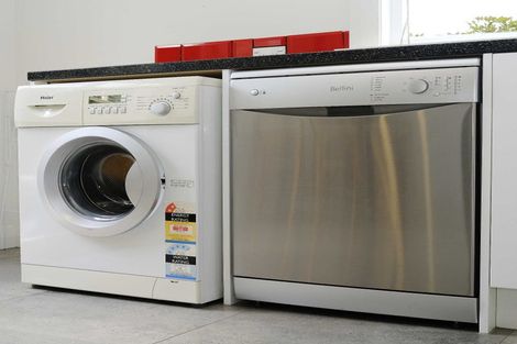 Photo of property in 339c Devon Street West, New Plymouth, 4310