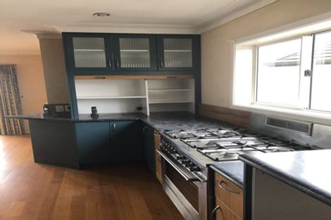 Photo of property in 27a St Annes Crescent, Wattle Downs, Auckland, 2103