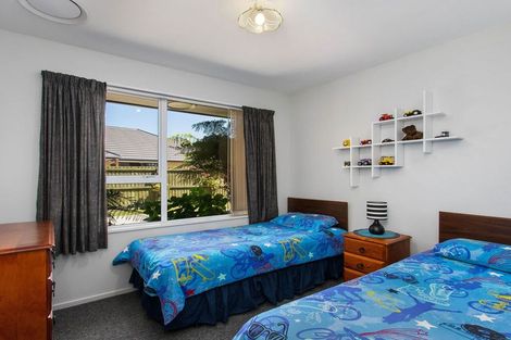 Photo of property in 8 Jerez Place, Hei Hei, Christchurch, 8042