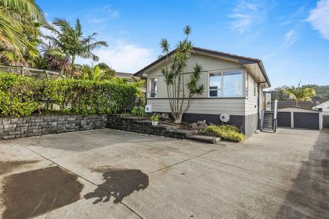Photo of property in 8 Spinella Drive, Bayview, Auckland, 0629