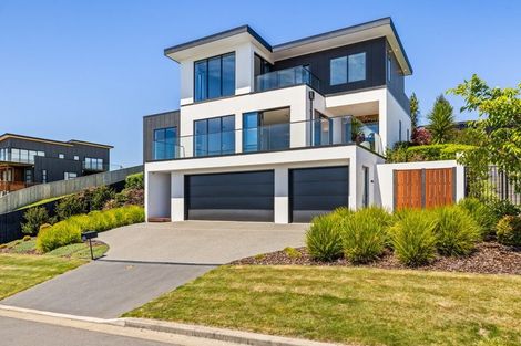 Photo of property in 8 Caldberg Close, Westmorland, Christchurch, 8025