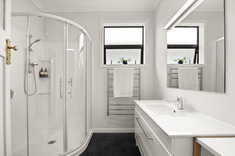 Photo of property in 82 Albert Street, Saint Clair, Dunedin, 9012