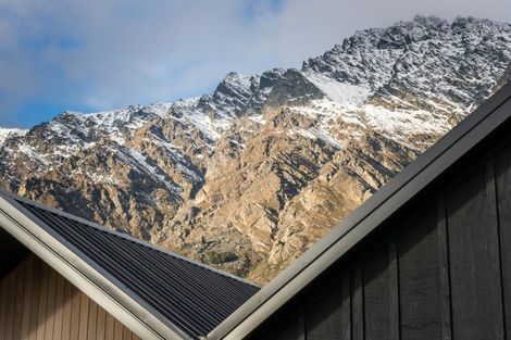 Photo of property in 125 Spur Ridge Rise, Jacks Point, 9371