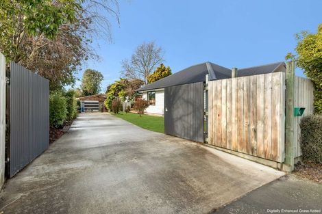 Photo of property in 64 Mcgregors Road, Bromley, Christchurch, 8062