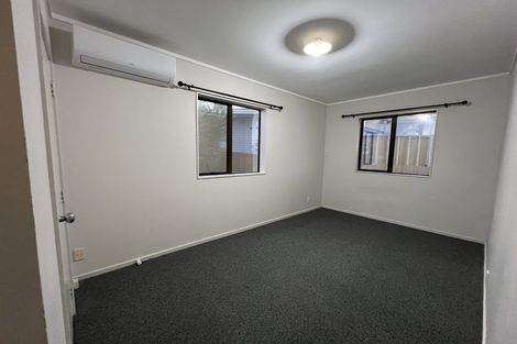 Photo of property in 19a Marewa Street, Te Atatu South, Auckland, 0610