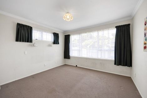 Photo of property in 46 Cumberland Street, Merrilands, New Plymouth, 4312