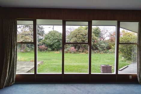 Photo of property in 69 Hansons Lane, Upper Riccarton, Christchurch, 8041