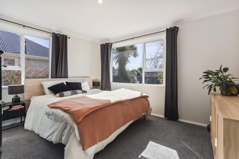 Photo of property in 5 Haynes Avenue, Upper Riccarton, Christchurch, 8041