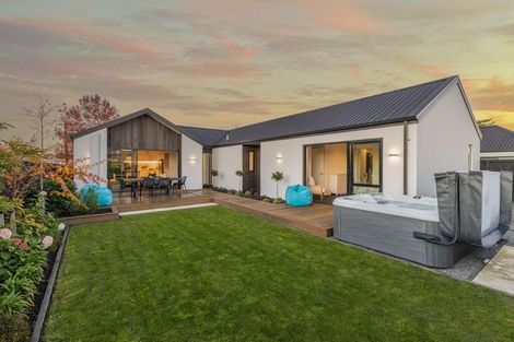 Photo of property in 36 Colwyn Street, Bryndwr, Christchurch, 8053