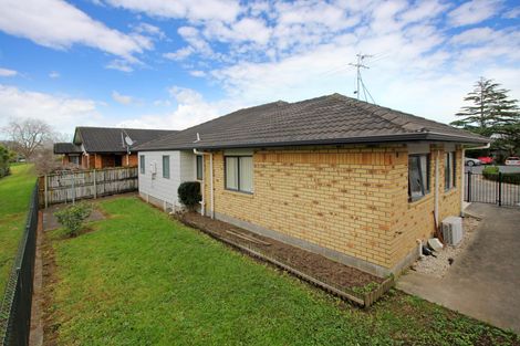 Photo of property in 124 Dominion Road, Papakura, 2110