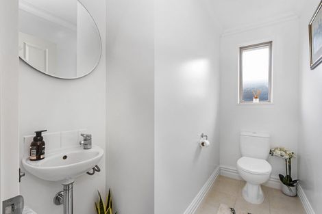 Photo of property in 24 Date Crescent, Aidanfield, Christchurch, 8025