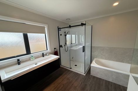 Photo of property in 11a Maxwells Line, Awapuni, Palmerston North, 4412