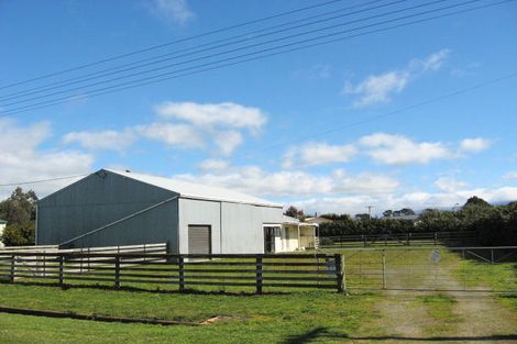 Photo of property in 31 Walter Street, Takapau, 4203