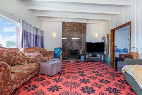 Photo of property in 2a Colin Street, Mangere, Auckland, 2022