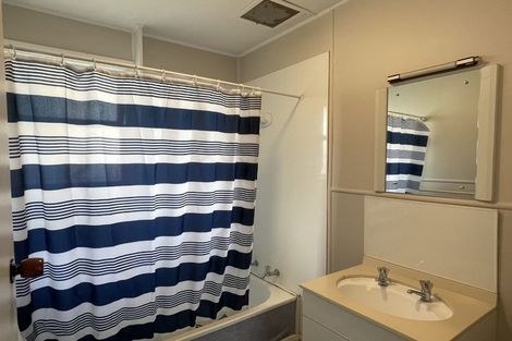 Photo of property in 2/51 Saint Johns Street, Woolston, Christchurch, 8062