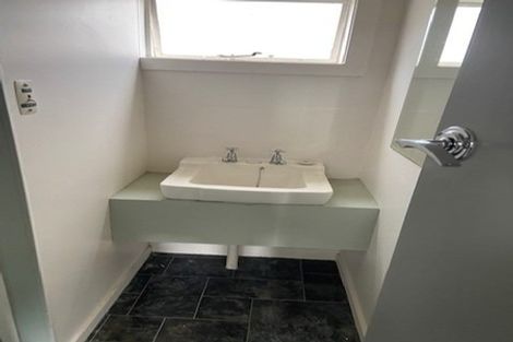 Photo of property in 1-5/7 Charlton Lane, Gore, 9710