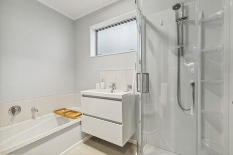 Photo of property in 53 Lomita Road, Johnsonville, Wellington, 6037