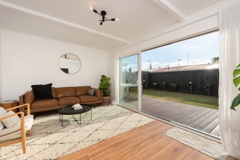 Photo of property in 9b Heath Street, Mount Maunganui, 3116