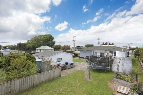 Photo of property in 81 Bridge Street, Bulls, 4818