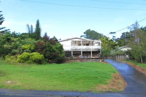 Photo of property in 12 Seymour Road, Sunnyvale, Auckland, 0612