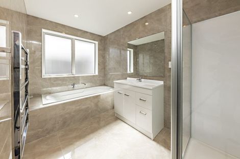 Photo of property in 9 Flight Place, Takanini, 2112