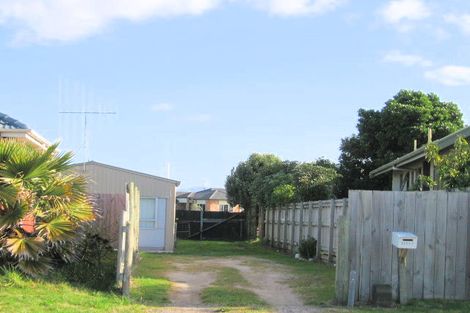 Photo of property in 1226b Papamoa Beach Road, Papamoa Beach, Papamoa, 3118