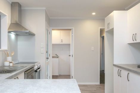 Photo of property in 10 Wembley Place, Richmond Heights, Taupo, 3330