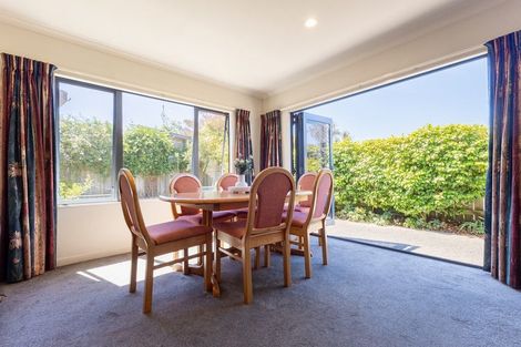 Photo of property in 95 Weggery Drive, Waikanae Beach, Waikanae, 5036