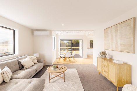 Photo of property in 35 Cuffs Road, Wainoni, Christchurch, 8061