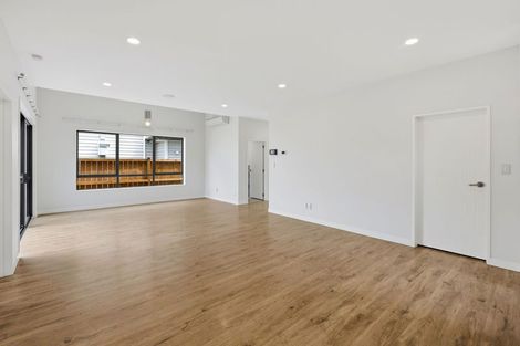 Photo of property in 9 Mccaw Avenue, Whenuapai, Auckland, 0618