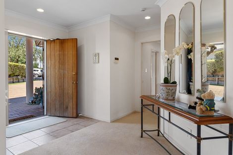 Photo of property in 5 Burleigh Place, Rototuna, Hamilton, 3210