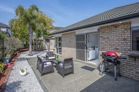 Photo of property in 4 Stornaway Drive, Flat Bush, Auckland, 2016