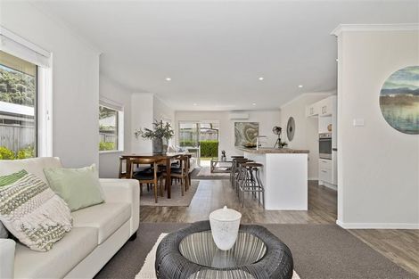 Photo of property in 263 Lakes Boulevard, Pyes Pa, Tauranga, 3112