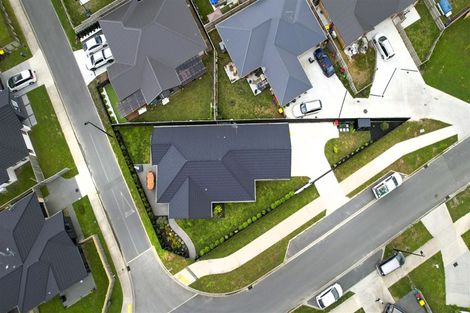 Photo of property in 19 Faber Place, Rototuna North, Hamilton, 3210