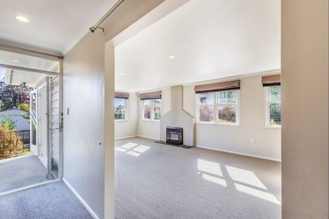 Photo of property in 1/5 Awanui Street, Hilltop, Taupo, 3330