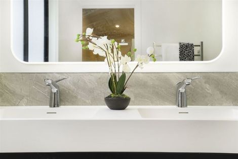 Photo of property in 8 Paiaka Place, Rototuna North, Hamilton, 3210