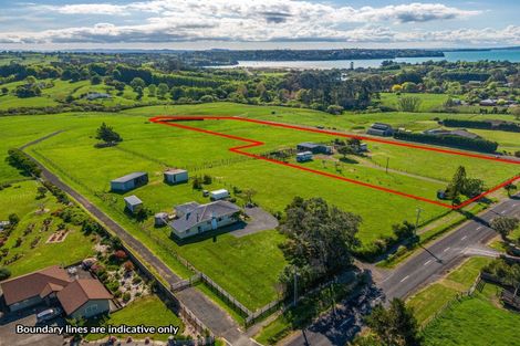 Photo of property in 250 Clifton Road, Whitford, 2571