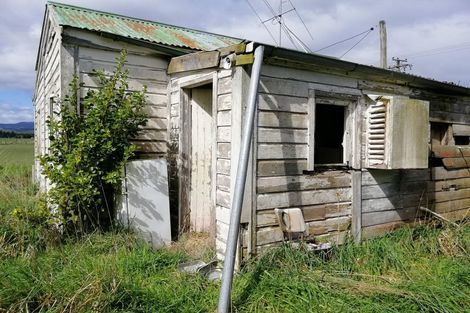 Photo of property in 112 Grove Burn Road, Tuatapere, 9691