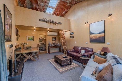 Photo of property in 53 Mclaughlins Road, Darfield, 7571