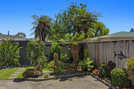 Photo of property in 25 Puriri Crescent, Edgecumbe, 3120
