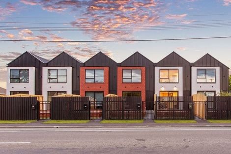 Photo of property in 2/80 Milton Street, Somerfield, Christchurch, 8024