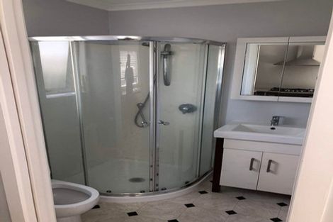 Photo of property in 3 Miro Street, New Lynn, Auckland, 0600